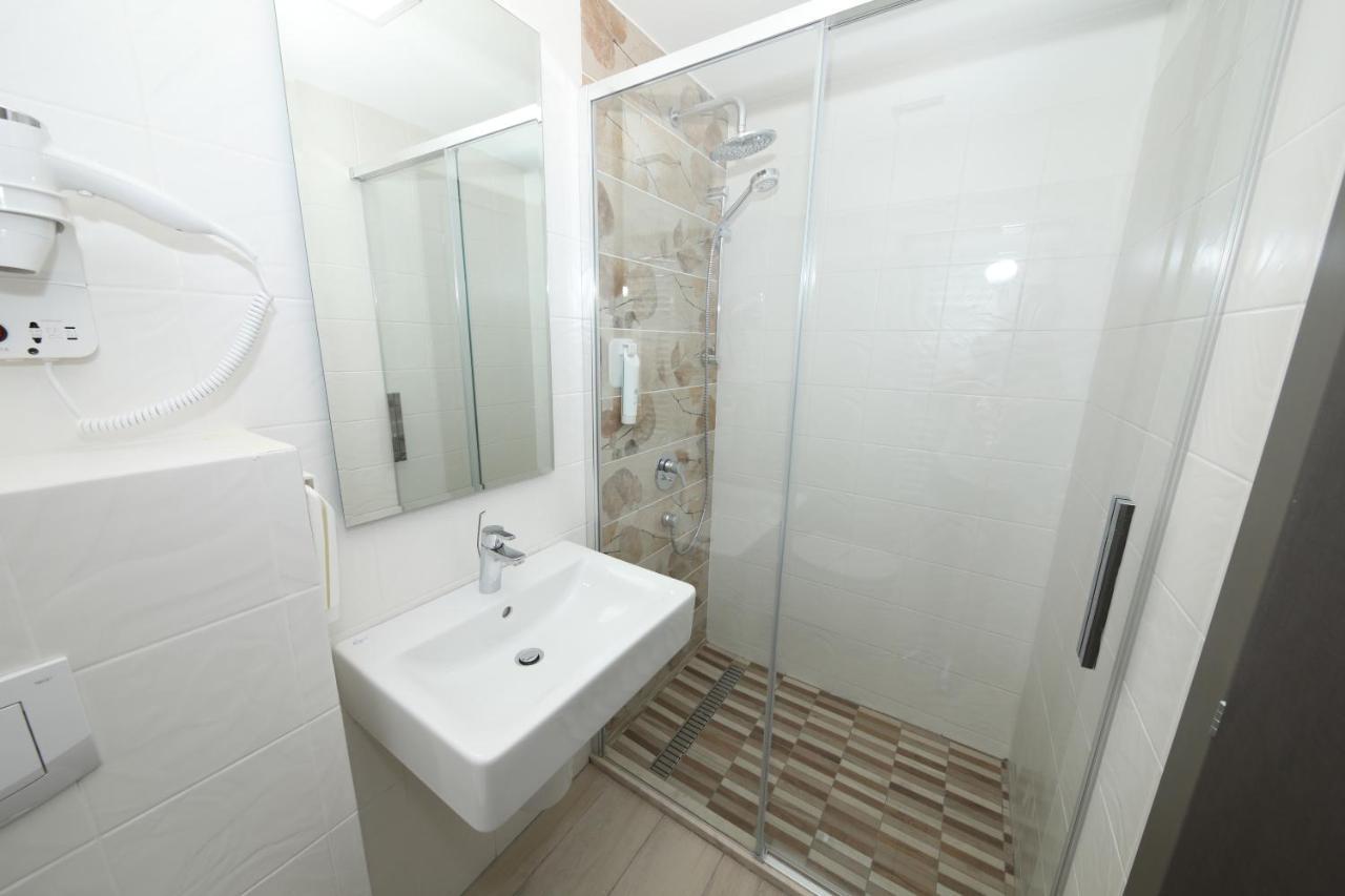 Hotel Delfin Mamaia Εξωτερικό φωτογραφία