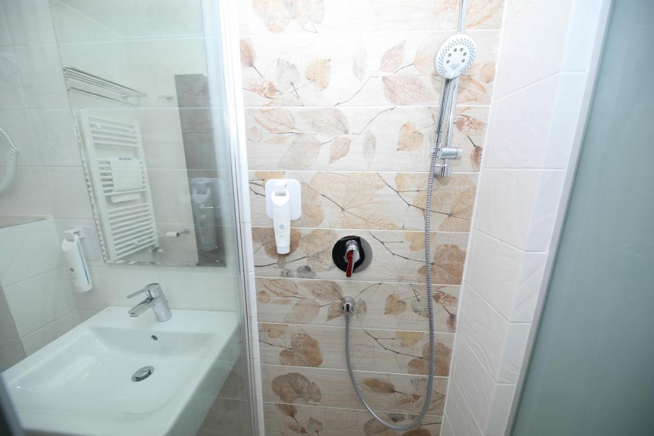 Hotel Delfin Mamaia Εξωτερικό φωτογραφία
