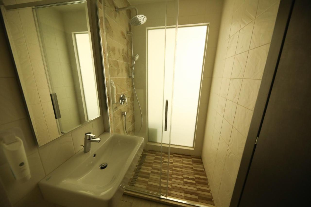 Hotel Delfin Mamaia Εξωτερικό φωτογραφία